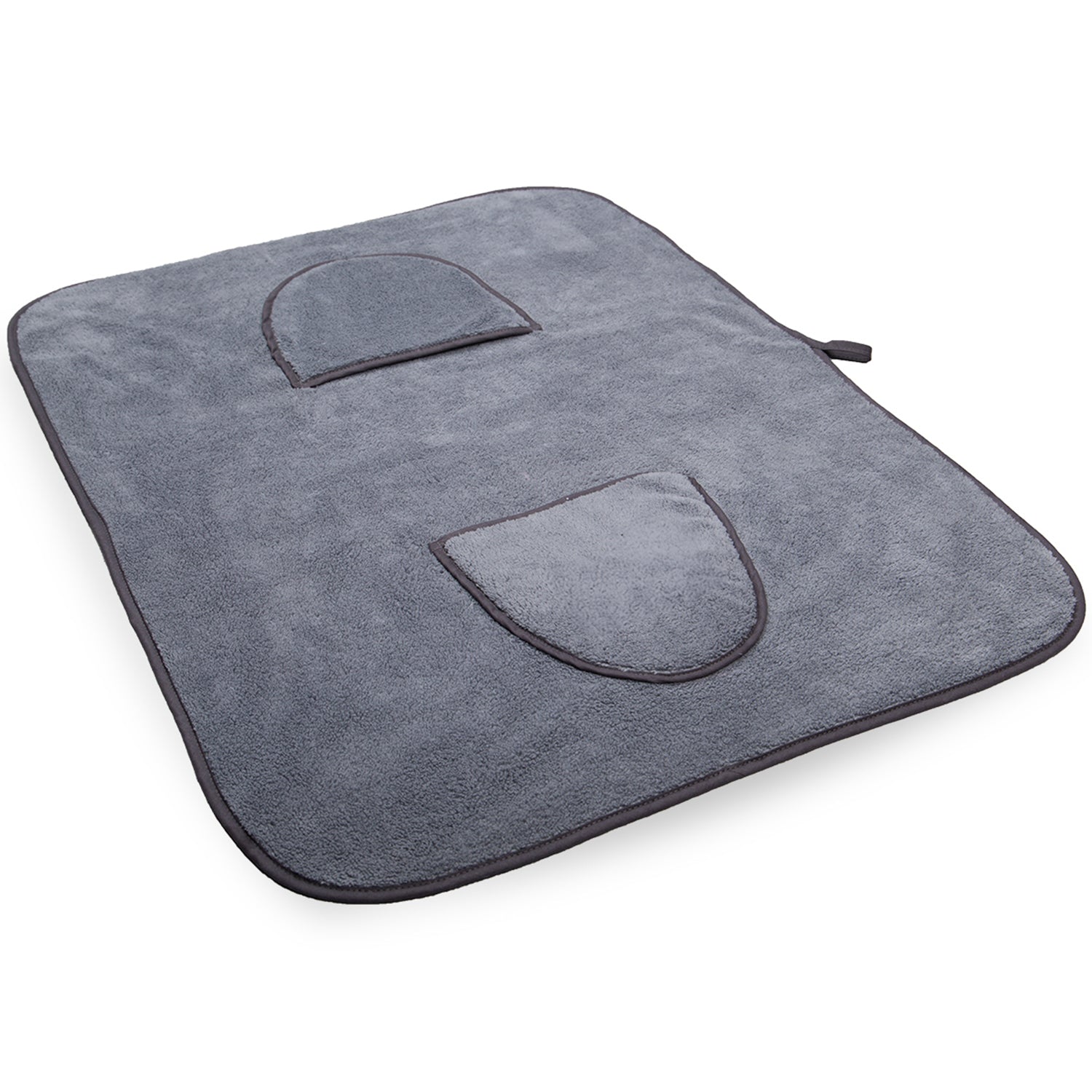 gray microfiber bath mat with two pocket panels on white background